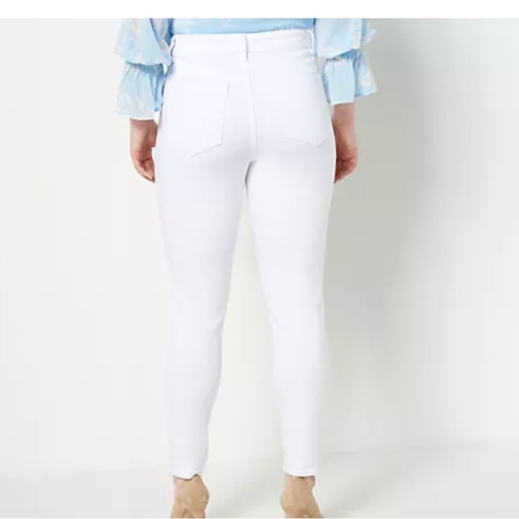 Studio Park x Leah Williams Regular or Tall Skinny 5-Pocket Jeans White - Picture 3 of 6